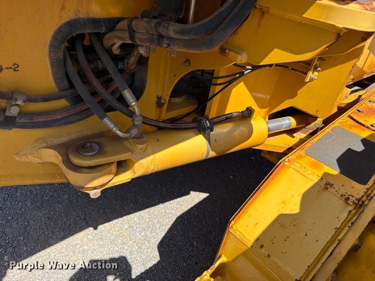 image for item EW4113 2009 John Deere 772D motor grader