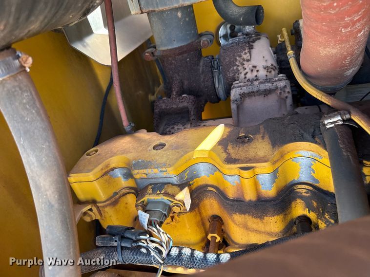 image for item EW4113 2009 John Deere 772D motor grader