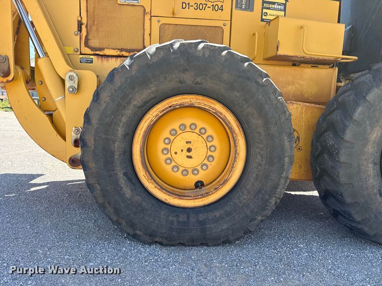 image for item EW4113 2009 John Deere 772D motor grader