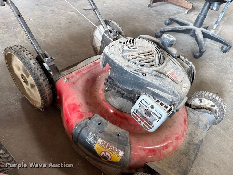 image for item EW4120 Lawn equpment