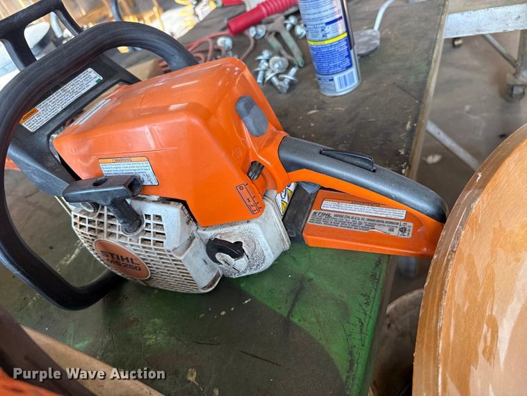 image for item EW4120 Lawn equpment