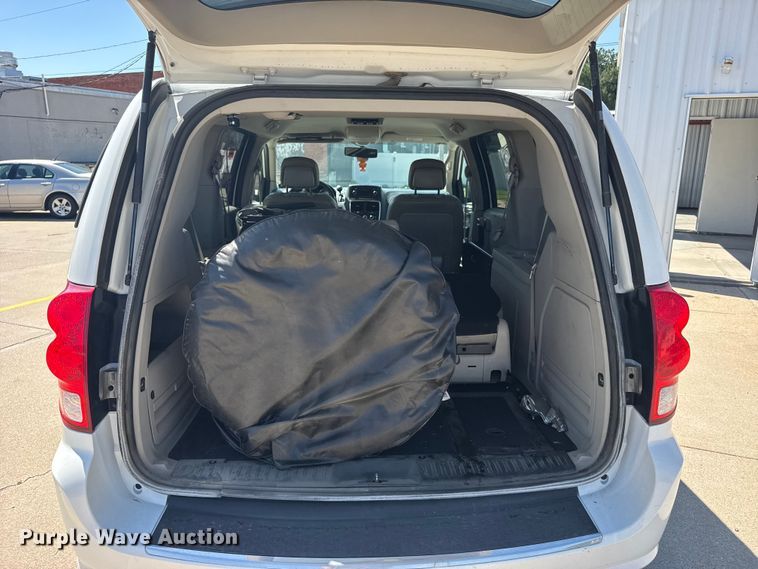 image for item EW4980 2015 Dodge Grand Caravan handicap accessible van