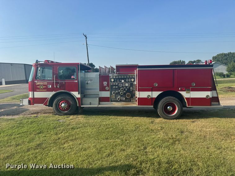 image for item EW4981 1988 Pierce Arrow  pumper fire truck