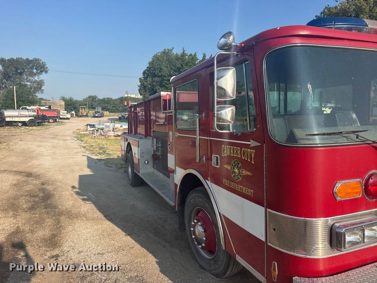 image for item EW4981 1988 Pierce Arrow  pumper fire truck