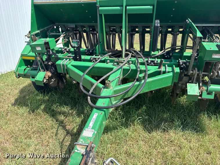 image for item EW4985 2009 Great Plains 1006NT-1575 no-till grain drill