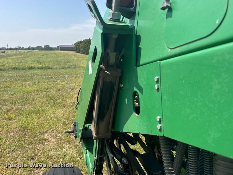 image for item EW4985 2009 Great Plains 1006NT-1575 no-till grain drill
