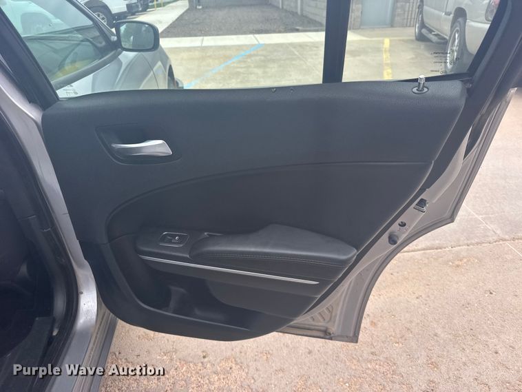 image for item EW4989 2018 Dodge Charger Police 