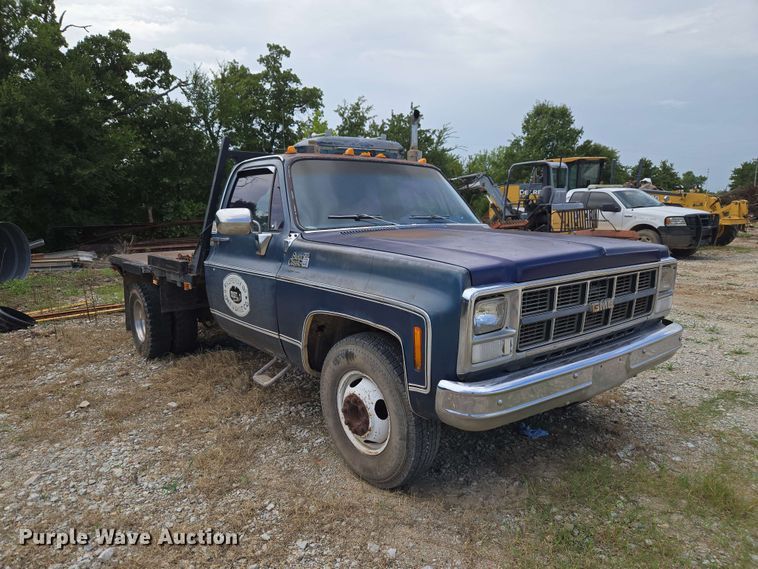 image for item EW8496 1980 GMC Sierra 35 Camper Special flatbed pickup truck