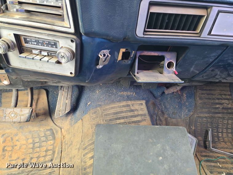 image for item EW8496 1980 GMC Sierra 35 Camper Special flatbed pickup truck