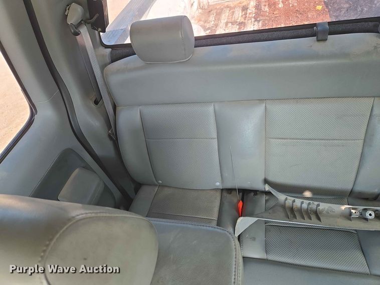 image for item EW8498 2007 Ford F150 Ext. Cab pickup truck
