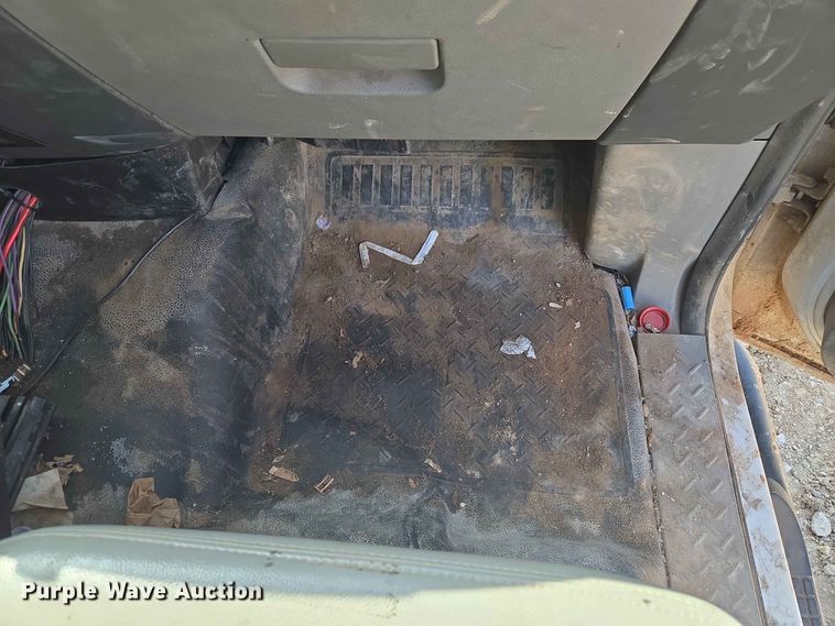 image for item EW8498 2007 Ford F150 Ext. Cab pickup truck