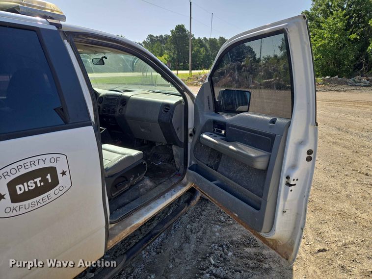 image for item EW8498 2007 Ford F150 Ext. Cab pickup truck