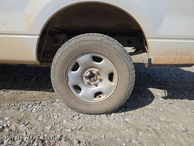 image for item EW8498 2007 Ford F150 Ext. Cab pickup truck
