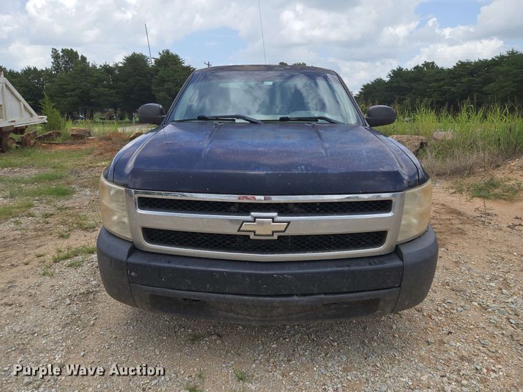 image for item EW8499 2008 Chevrolet Silverado 1500 Ext. Cab pickup truck