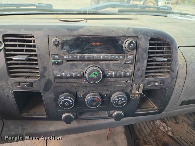 image for item EW8499 2008 Chevrolet Silverado 1500 Ext. Cab pickup truck
