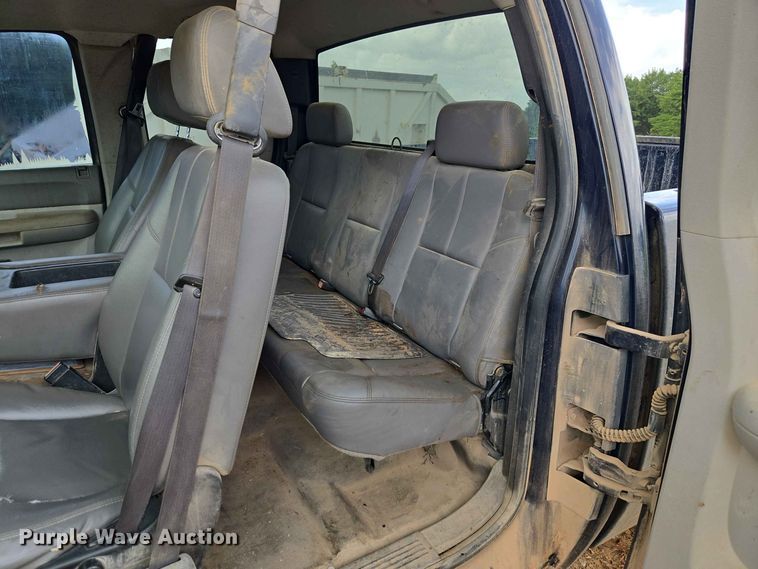 image for item EW8499 2008 Chevrolet Silverado 1500 Ext. Cab pickup truck