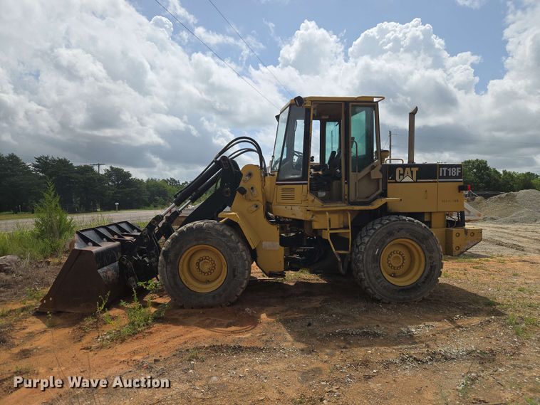 image for item EW8502 1994 Caterpillar IT18F wheel loader