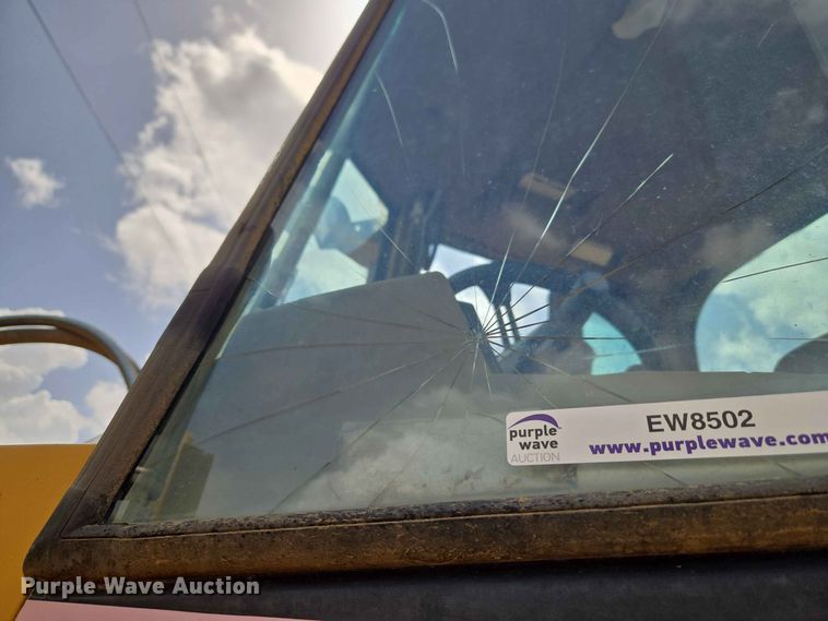 image for item EW8502 1994 Caterpillar IT18F wheel loader