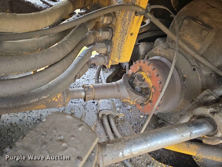 image for item EW8502 1994 Caterpillar IT18F wheel loader