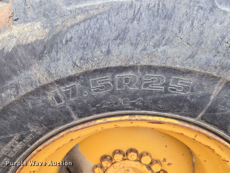 image for item EW8502 1994 Caterpillar IT18F wheel loader