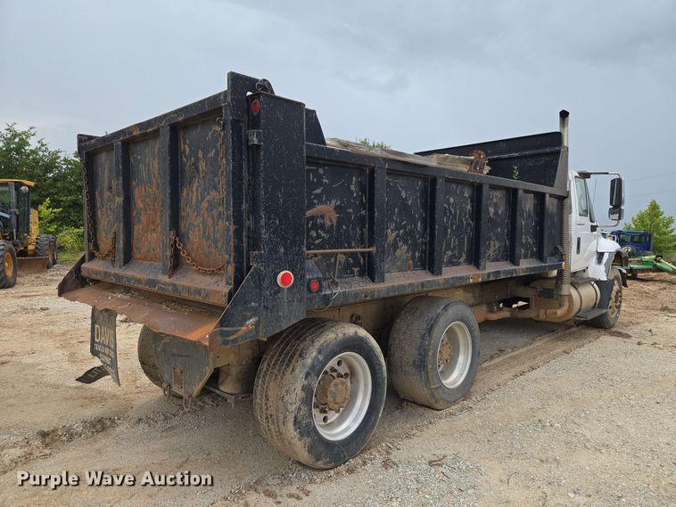 image for item EW8503 2007 International SF637 dump truck