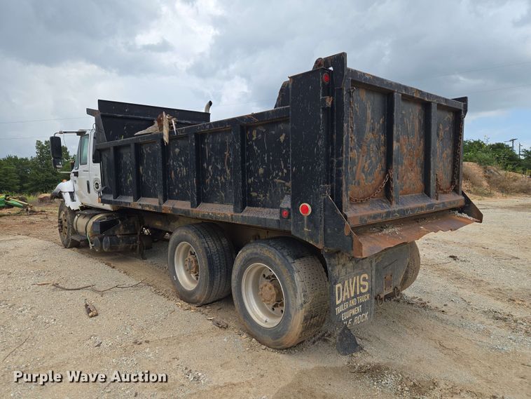 image for item EW8503 2007 International SF637 dump truck