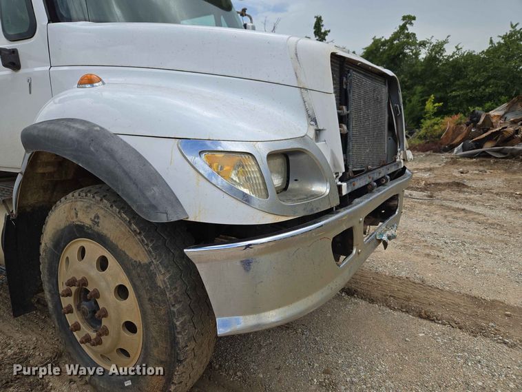 image for item EW8503 2007 International SF637 dump truck
