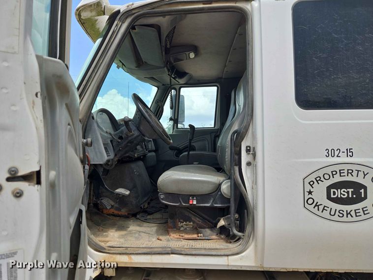 image for item EW8503 2007 International SF637 dump truck