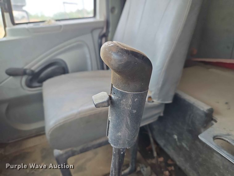 image for item EW8503 2007 International SF637 dump truck