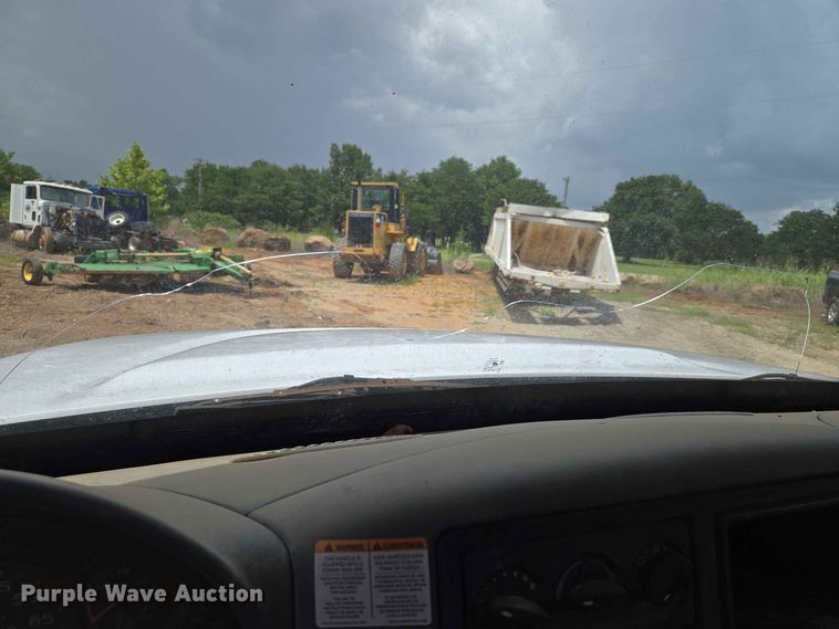 image for item EW8503 2007 International SF637 dump truck