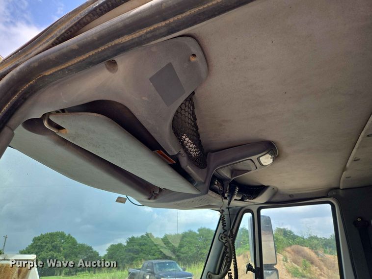 image for item EW8503 2007 International SF637 dump truck