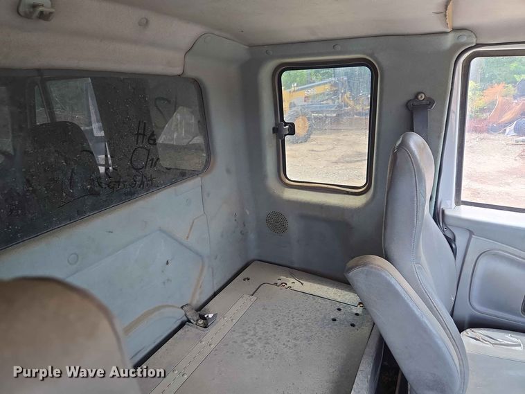 image for item EW8503 2007 International SF637 dump truck