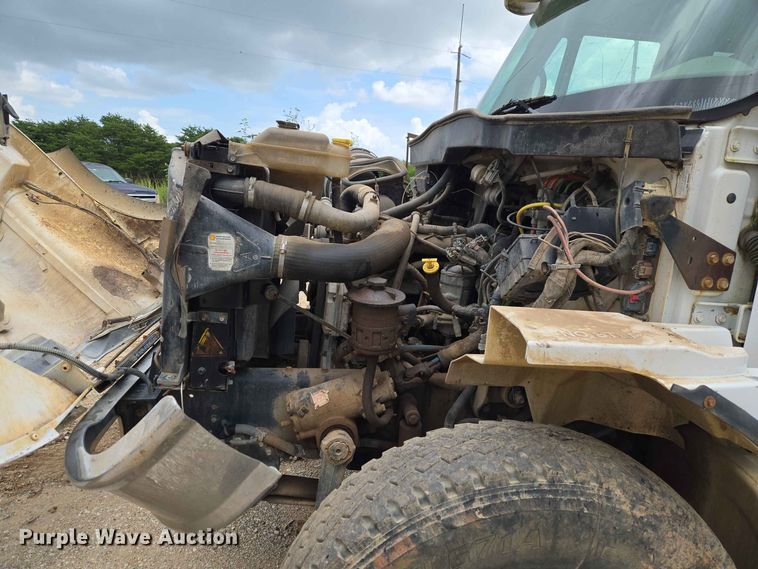 image for item EW8503 2007 International SF637 dump truck