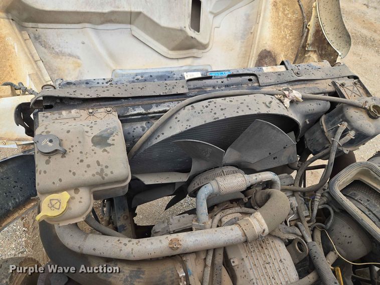 image for item EW8503 2007 International SF637 dump truck