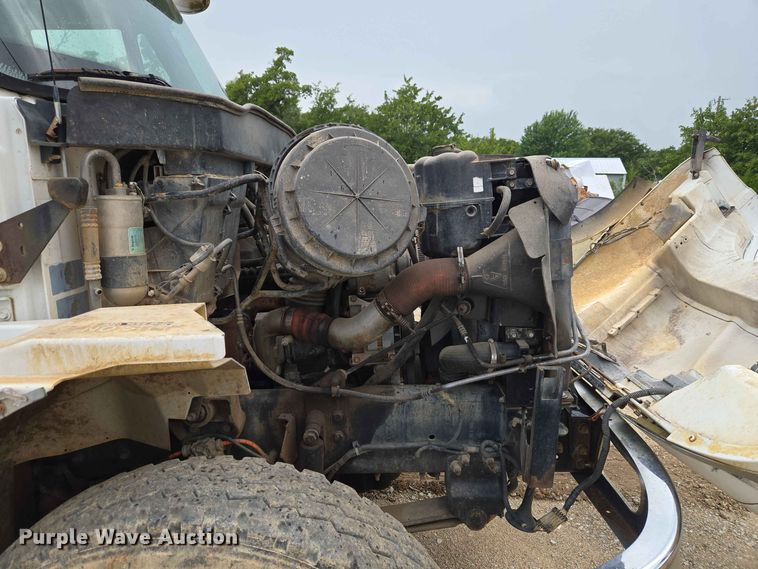 image for item EW8503 2007 International SF637 dump truck