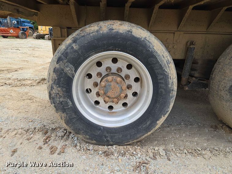 image for item EW8503 2007 International SF637 dump truck