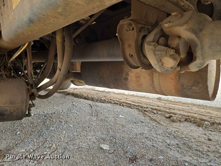 image for item EW8503 2007 International SF637 dump truck