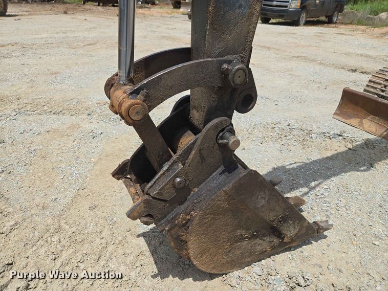 image for item EW8505 2005 John Deere 50D mini excavator