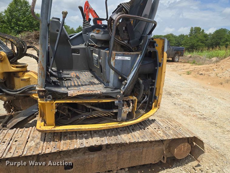 image for item EW8505 2005 John Deere 50D mini excavator