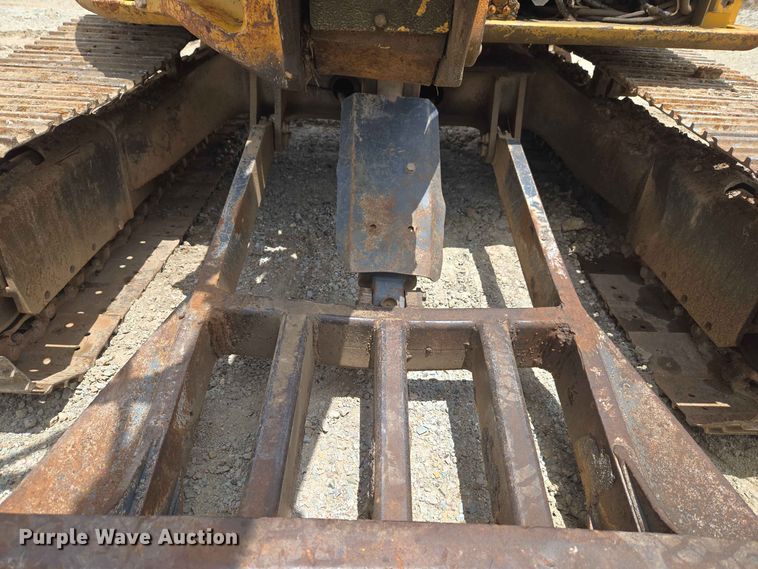 image for item EW8505 2005 John Deere 50D mini excavator