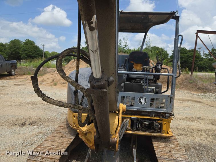 image for item EW8505 2005 John Deere 50D mini excavator