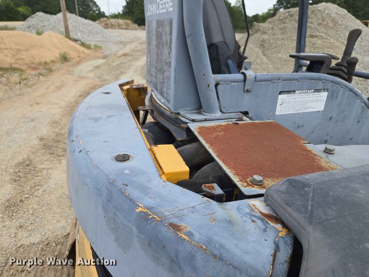 image for item EW8505 2005 John Deere 50D mini excavator