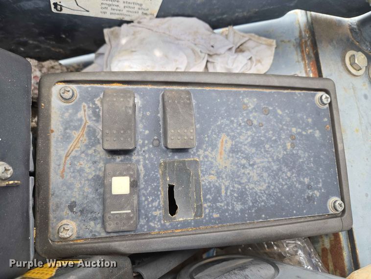 image for item EW8505 2005 John Deere 50D mini excavator
