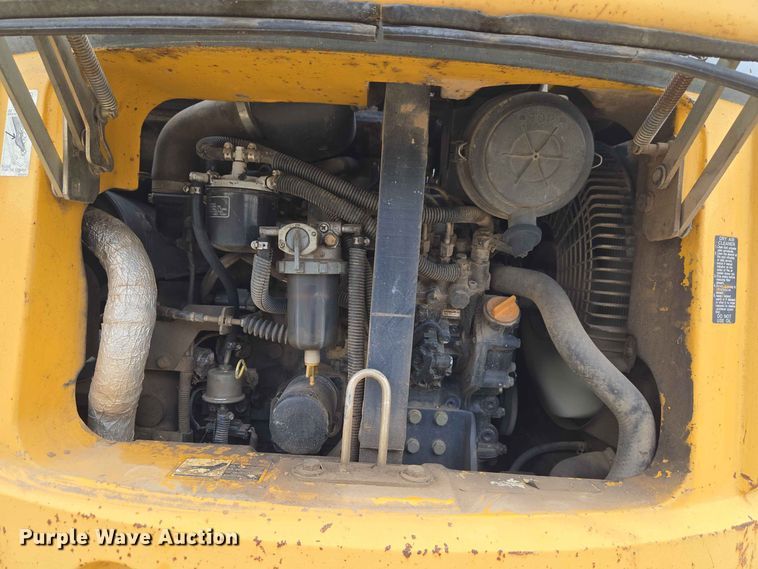 image for item EW8505 2005 John Deere 50D mini excavator