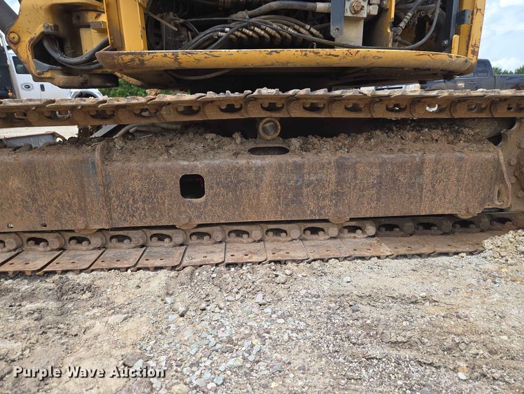 image for item EW8505 2005 John Deere 50D mini excavator