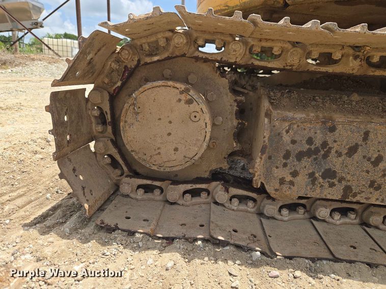 image for item EW8505 2005 John Deere 50D mini excavator
