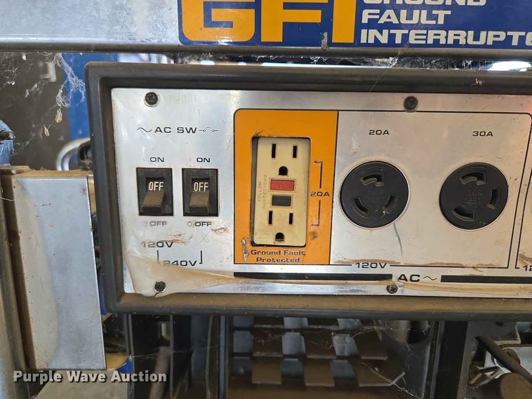 image for item EW8531 Yamaha YG650DE generator
