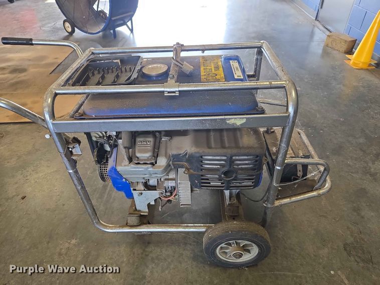 image for item EW8531 Yamaha YG650DE generator