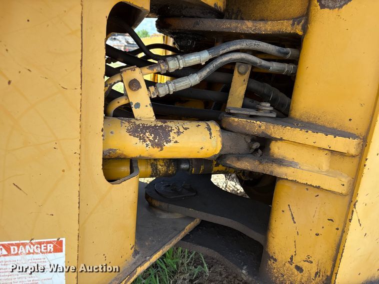 image for item EX0008 1994 Komatsu WA180-1 wheel loader