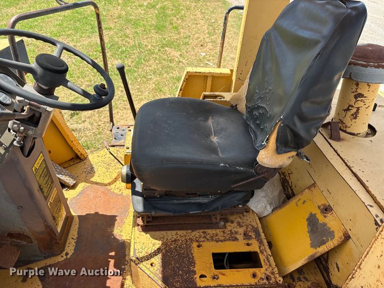 image for item EX0008 1994 Komatsu WA180-1 wheel loader